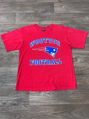 Vintage 90s single stitch New England Patriots red cotton t-shirt Size L #/A411